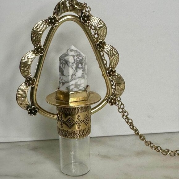 Wood and Oils Jewelry - NWOT - Essential Oil Rollerball Brass Necklace with White Howlite Stone